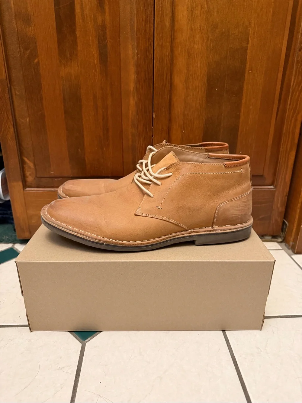 Men's Steve Madden Chukka Style Dress Shoes